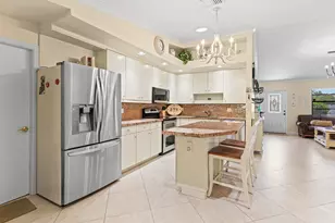 5175 Beechwood Rd, Delray Beach, FL 33484 - Photo 12