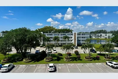 1044 Cambridge C, Deerfield Beach, FL 33442 - Photo 4
