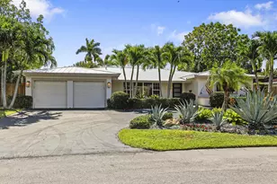 4240 NE 22nd Terrace, Lighthouse Point, FL 33064 - Photo 2