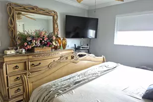 7101 W 24th Ave, Hialeah, FL 33016 - Photo 12