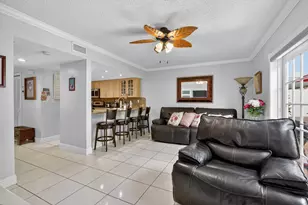 7101 W 24th Ave, Hialeah, FL 33016 - Photo 6