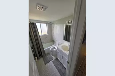 3320 Lake Osborne Drive #109, Lake Worth Beach, FL 33461 - Photo 8