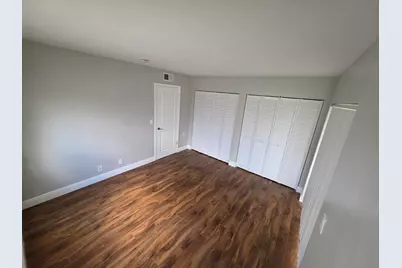 3320 Lake Osborne Drive #109, Lake Worth Beach, FL 33461 - Photo 6