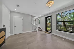 625 NE 22nd Dr, Wilton Manors, FL 33305 - Photo 4