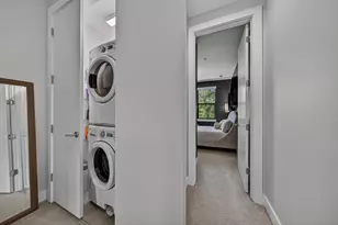 625 NE 22nd Dr, Wilton Manors, FL 33305 - Photo 32