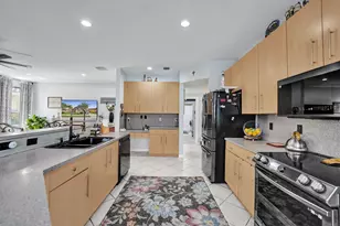 18623 SW 7th St, Pembroke Pines, FL 33029 - Photo 40