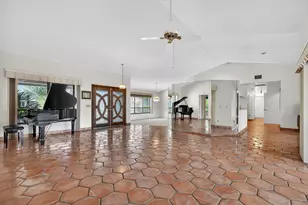 9055 SE Harbor Island Way, Hobe Sound, FL 33455 - Photo 24