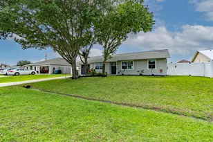 2590 SW Hinchman St, Port Saint Lucie, FL 34984 - Photo 4