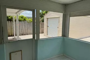 6781 Charleston St, Hollywood, FL 33024 - Photo 24