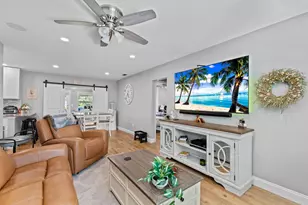 620 N B St, Lake Worth Beach, FL 33460 - Photo 8