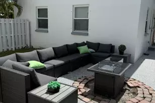 717 2nd Ave, Lake Worth Beach, FL 33460 - Photo 2