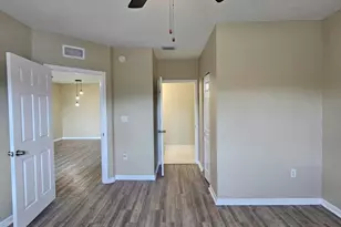 1063 Golden Lakes Blvd, West Palm Beach, FL 33411 - Photo 10