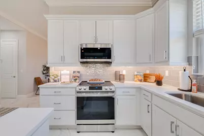 2005 Bridgepointe Circle #97, Vero Beach, FL 32967 - Photo 6