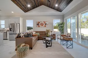 2005 Bridgepointe Cir, Vero Beach, FL 32967 - Photo 8