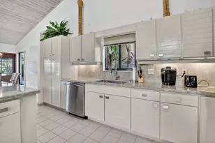 22519 W Esplanada Cir W, Boca Raton, FL 33433 - Photo 24