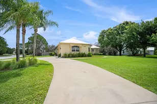 1106 SW Thoreau Ct, Palm City, FL 34990 - Photo 48