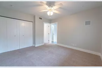 64 Isle Of Venice Drive #22, Fort Lauderdale, FL 33301 - Photo 12