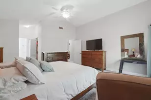 215 NW 117th Way, Coral Springs, FL 33071 - Photo 12