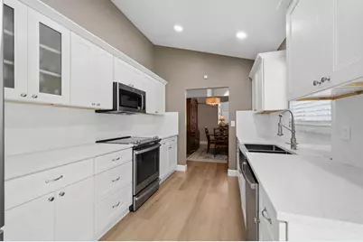 215 NW 117th Way, Coral Springs, FL 33071 - Photo 4