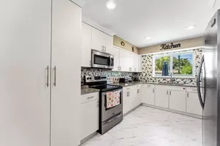 214 SE 5th St, Dania Beach, FL 33004 - Photo 12
