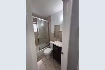 6760 Park Street #B, Hollywood, FL 33024 - Photo 6