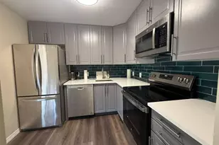 3301 N Country Club Dr, Miami, FL 33180 - Photo 1