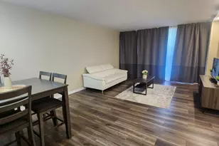 3301 N Country Club Dr, Miami, FL 33180 - Photo 6