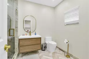 319 S Riverside Dr, Pompano Beach, FL 33062 - Photo 48