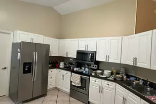1142 NW Lombardy Dr, Port Saint Lucie, FL 34986 - Photo 4