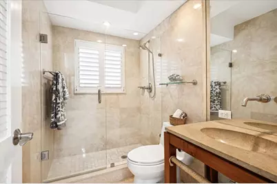 215 N Birch Road #A2, Fort Lauderdale, FL 33304 - Photo 12
