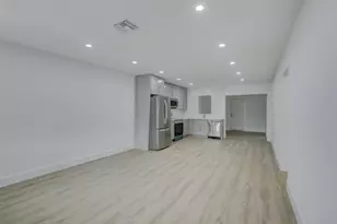 2155 NE 56th Ct, Fort Lauderdale, FL 33308 - Photo 6