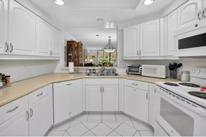 15326 Strathearn Drive #11902, Delray Beach, FL 33446 - Photo 8