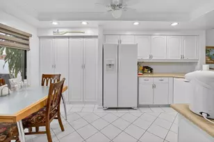15326 Strathearn Dr, Delray Beach, FL 33446 - Photo 10