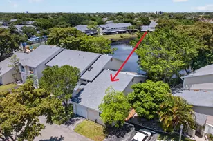 1921 Discovery Cir E, Deerfield Beach, FL 33442 - Photo 2