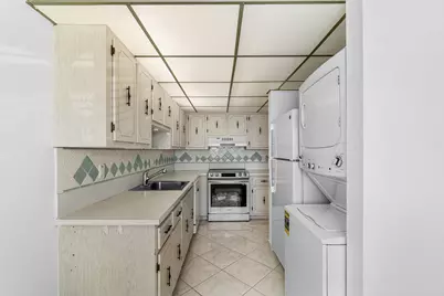 2835 SW 13th Street #202, Delray Beach, FL 33445 - Photo 6