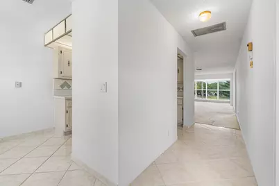 2835 SW 13th Street #202, Delray Beach, FL 33445 - Photo 2