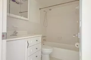 2141 NE 41st St, Lighthouse Point, FL 33064 - Photo 8