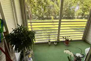 8305 NW 61st St, Tamarac, FL 33321 - Photo 6