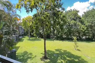 8305 NW 61st St, Tamarac, FL 33321 - Photo 18
