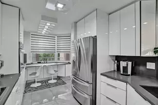 2603 NW 103rd Ave, Sunrise, FL 33322 - Photo 6
