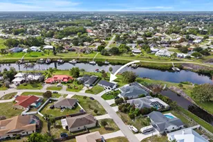 2674 SW Monterrey Ln, Port Saint Lucie, FL 34953 - Photo 32