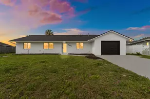 2674 SW Monterrey Ln, Port Saint Lucie, FL 34953 - Photo 2