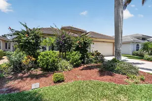 7982 SE Hempstead Cir, Hobe Sound, FL 33455 - Photo 4