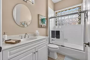 7982 SE Hempstead Cir, Hobe Sound, FL 33455 - Photo 26