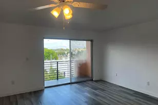 365 NE 125th St, North Miami, FL 33161 - Photo 2