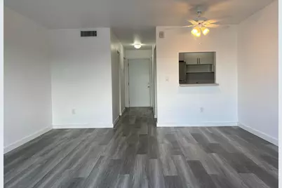 365 NE 125th Street #405, North Miami, FL 33161 - Photo 1