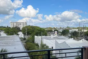 365 NE 125th St, North Miami, FL 33161 - Photo 14