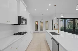 6020 Curie Pl, Palm Beach Gardens, FL 33418 - Photo 4