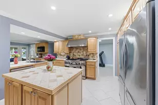 8492 NW 15th Ct, Coral Springs, FL 33071 - Photo 16