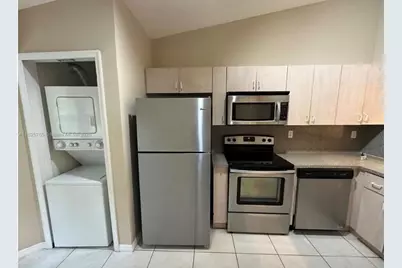 1250 SE 26th Street #204, Homestead, FL 33035 - Photo 2
